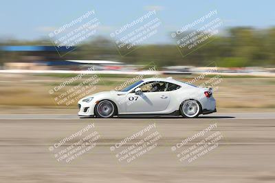 media/Oct-04-2025-OnGrid (Sat) [[44bd565ffa]]/Yellow Group/Grapevine/